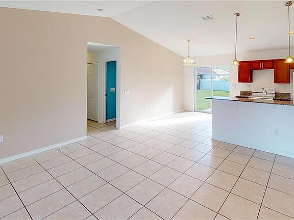 3rd image of 2446 De Garmo St