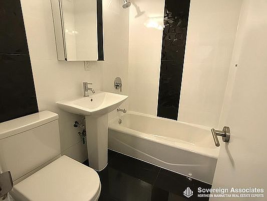 1st image of 111 Wadsworth Ave APT 3E