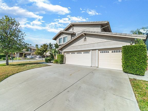 3rd image of 12342 Rockweed Ct