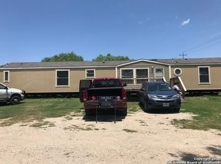19025 Senior Rd, Von Ormy, TX 78073