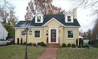 1st image of 353 Queensway Dr