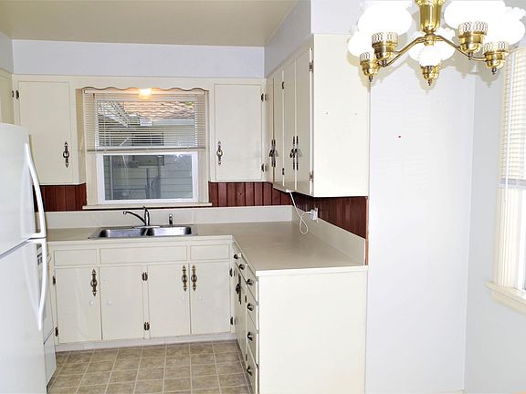 3rd image of 5716 W Sites Dr