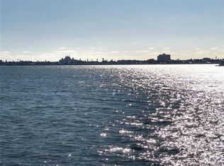 5980 Shore Blvd S APT 111, Gulfport, FL 33707