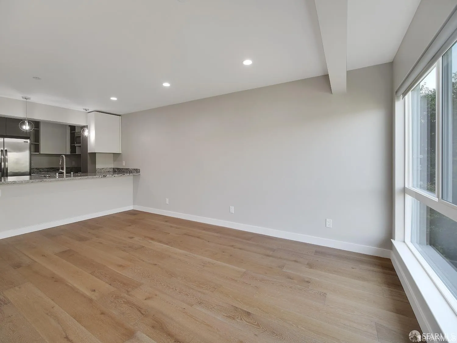 1 bed, 700 sqft, $5,500 — Photo 3