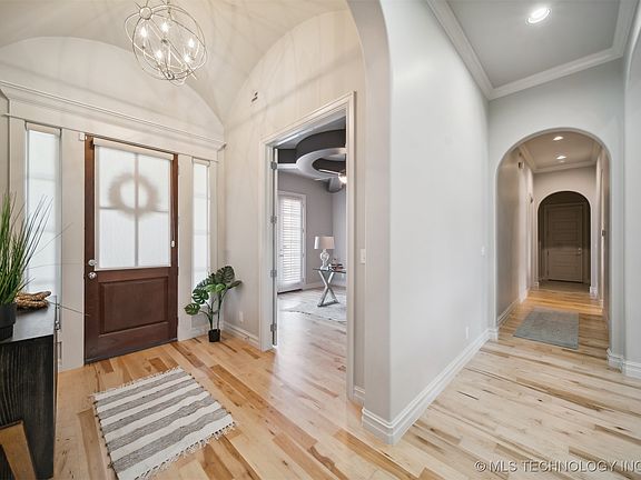 5th image of 19225 E Twin Creeks Dr
