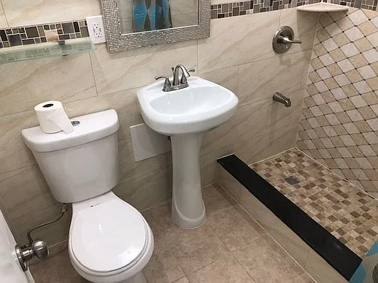 Rented by Rock Realty | media 3