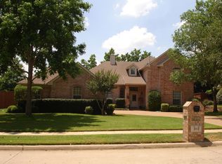 1813 Concord Dr, Flower Mound, TX 75022