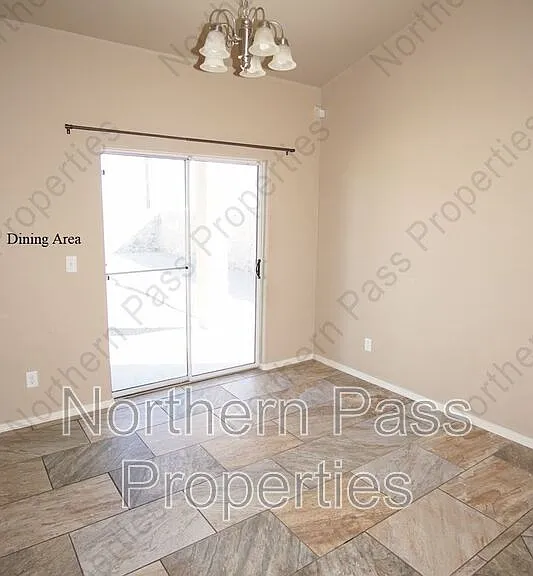 12945 Hueco Hill Dr — Photo 5