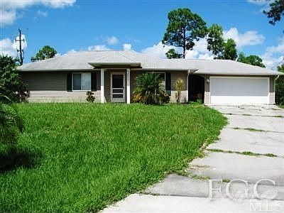 2nd image of 26890 Piva Ct
