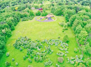 23 Whisconier Rd, Brookfield, CT 06804