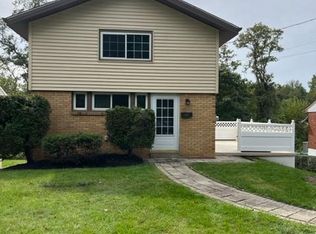 409 Nike Dr, Pittsburgh, PA 15235