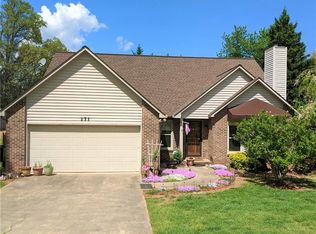 171 Arbor Springs Dr, Taylorsville, NC 28681