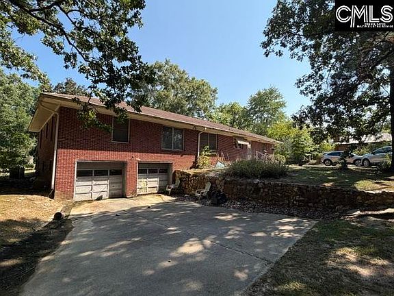 2nd image of 409 Travis Ave