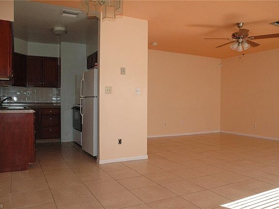 3rd image of 1713 Margate Blvd