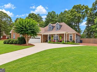 135 Clear Spring Ln, Oxford, GA 30054