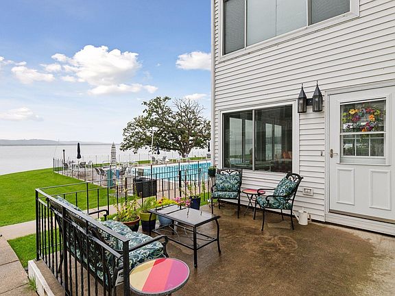 5th image of 1300 Lakeshore Dr APT A3