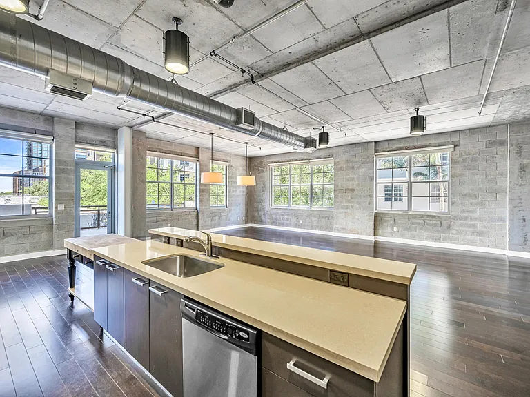 411 NW 1st Ave #202 — Photo 19