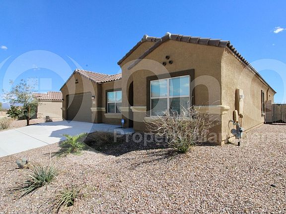 3rd image of 1105 W Still Meadows Ln