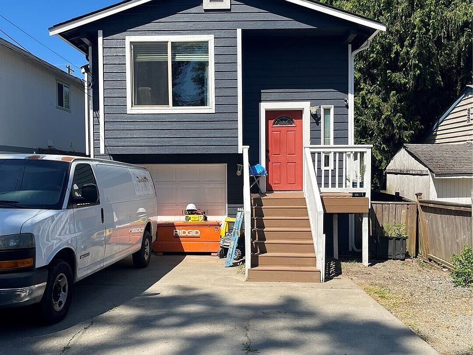 1st image of 10453 1st Avenue SW