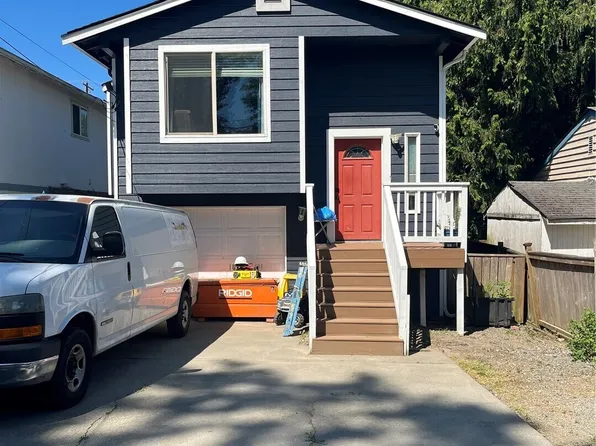 10453 1st Avenue SW, Seattle, WA 98146