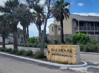 1902 Bayhouse Dr #1902, Rockport, TX 78382