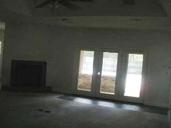 2nd image of 6844 Avenida De Galvez
