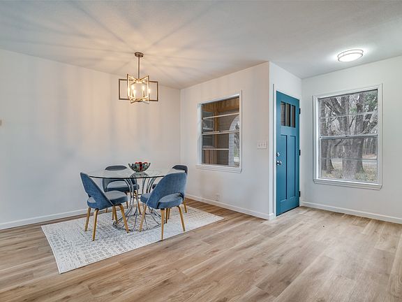 4th image of 5316 Wild Oak Rd