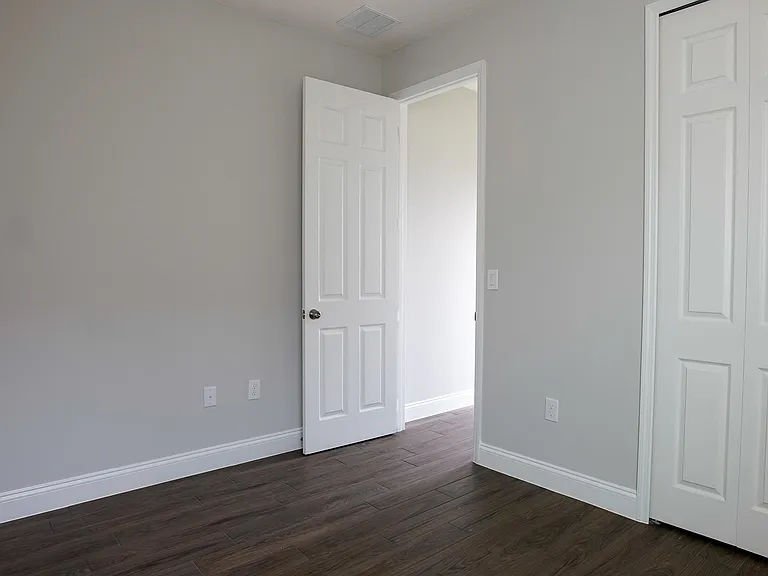12182 Eastmoor Dr — Photo 46
