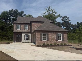 37157 Southdown Cir, Prairieville, LA 70769