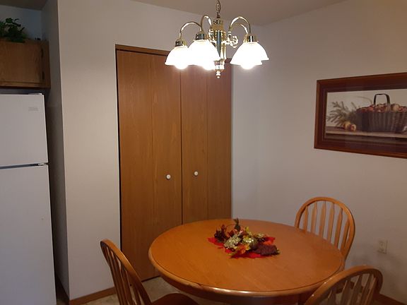 4th image of 275 Mountain Bay Trail Dr #14