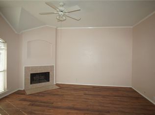 1014 Palos Verdes Blvd, Arlington, TX 76017