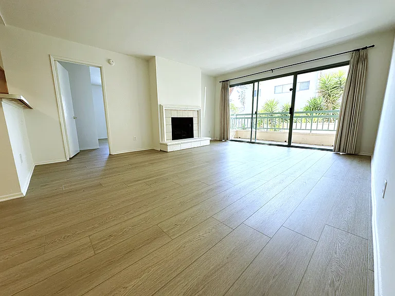 1345 S Westgate Ave #104 — Photo 1