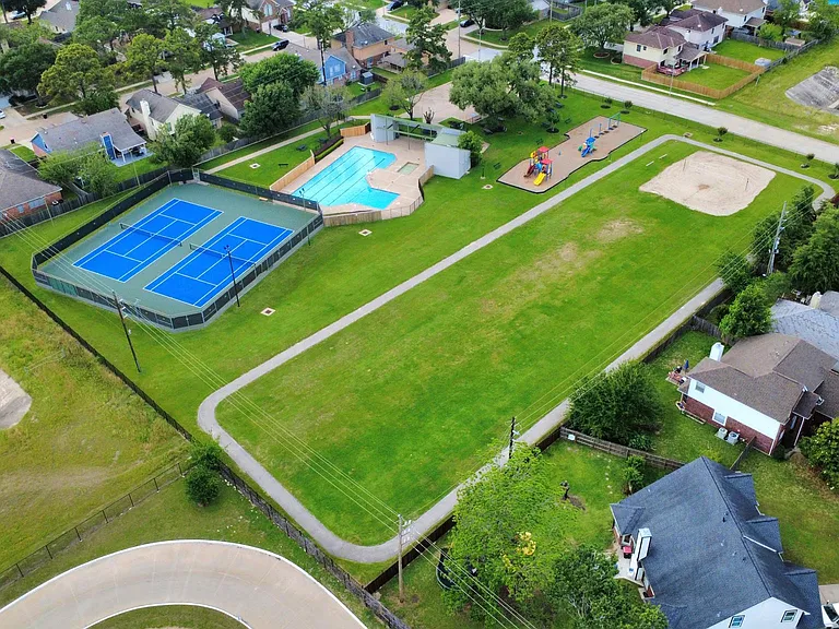 12334 Misty Laurel Dr — Photo 45