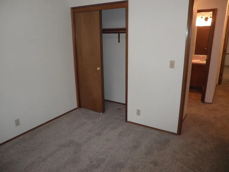 980 SW 178th Pl — Photo 10