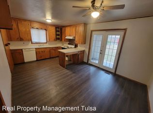 521 S 111th East Ave, Tulsa, OK 74128