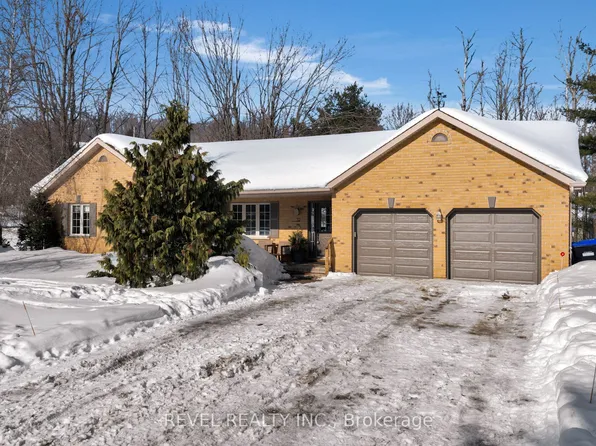 32 Hickory Ln, Oro Medonte, ON L0K 1E0