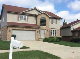 18600 Augusta Ln, Hazel Crest, IL 60429