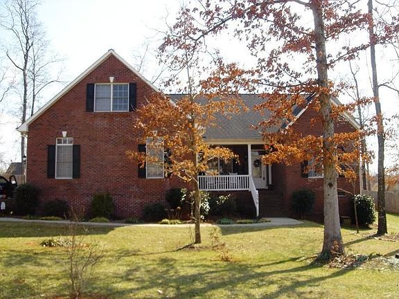 5th image of 156 Saddle Wood Ln