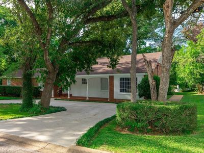 (Undisclosed Address), Palestine, TX, 75801