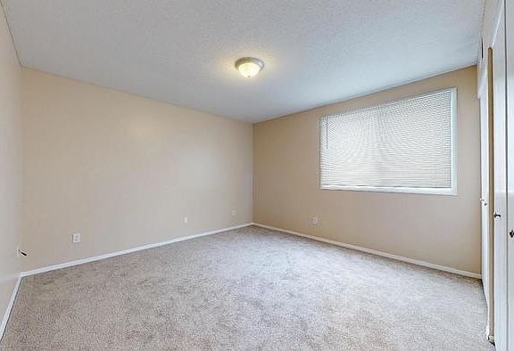 2nd image of 2004 W 4th Ave APT 1