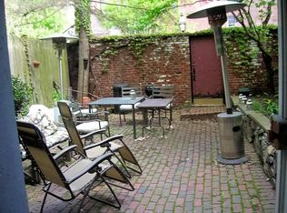 84 Chestnut St, Boston, MA 02108