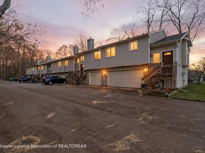 5041 Willoughby Rd APT 4, Holt, MI, 48842