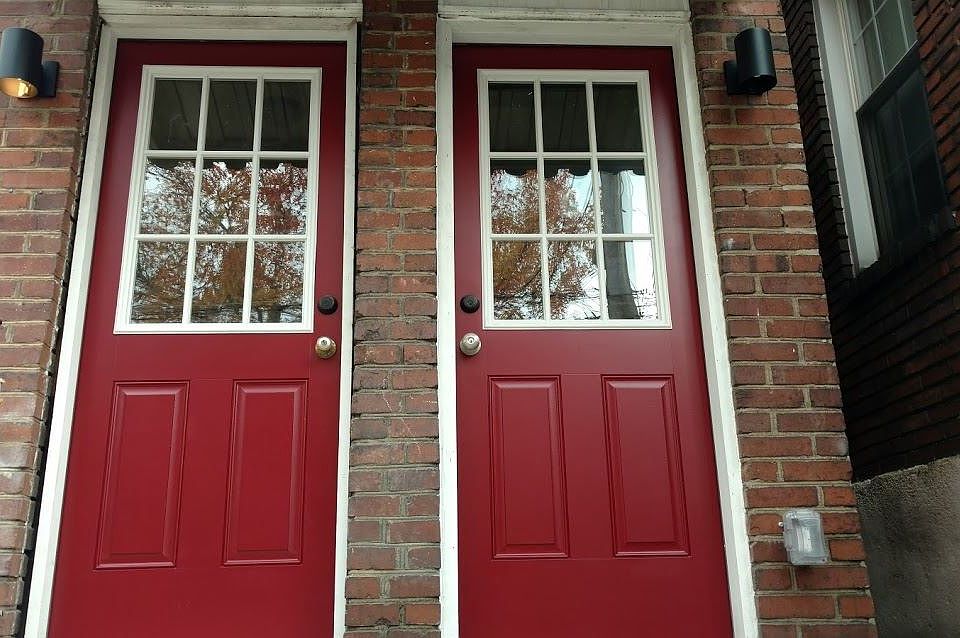 reddoor