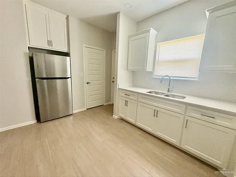 810 S Linda St #1 — Photo 5