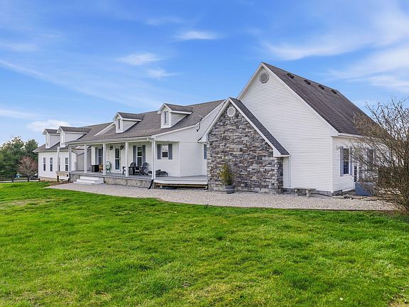 3rd image of 314 Viley Ln