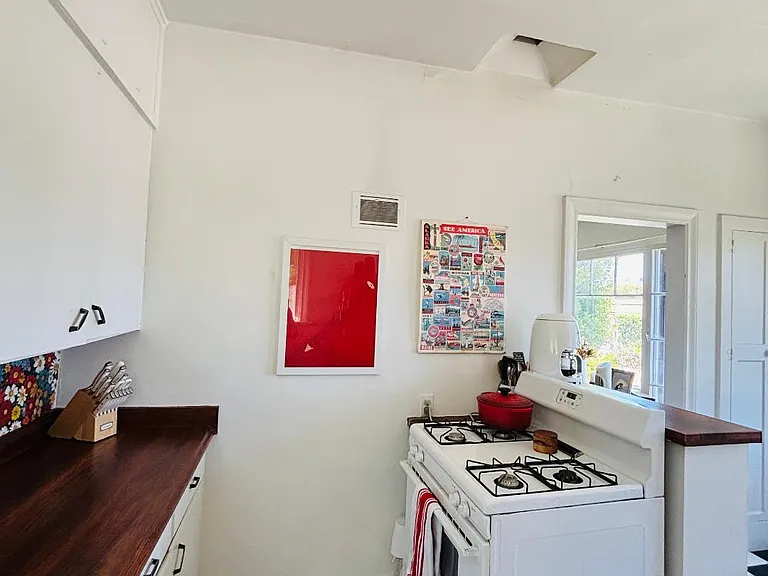 937 S Spaulding Ave #204 — Photo 12