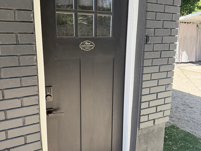 3524 S Blair Cir — Photo 3