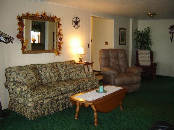4th image of 15058 W Long Lake Hwy