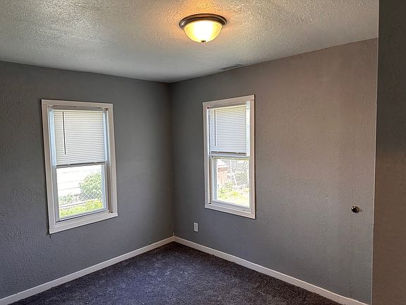 5th image of 380 S Fulton Ave