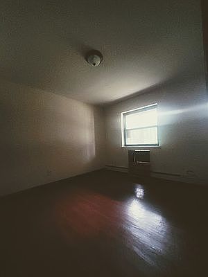 3rd image of 25-03 124th St #1R